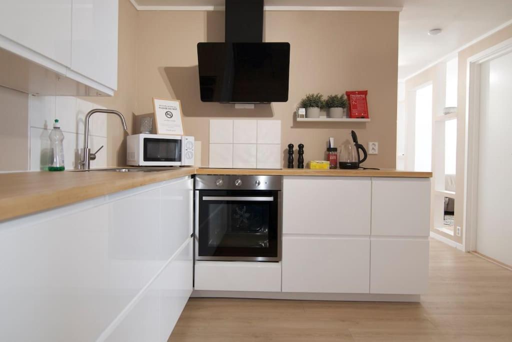 Well-Equipped Apartment With Stunning Views ボードー エクステリア 写真